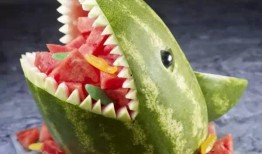 兰陵向城吃瓜,一场别开生面的“吃瓜”盛宴