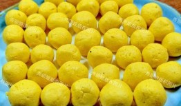 8月吃瓜的样子,盘点那些让人笑到肚子疼的瓜事