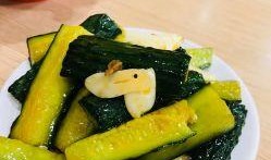 国贸吃瓜,吃瓜群众揭秘跨境电商那些事儿