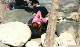 东北情侣吃瓜事件,一场网络热议背后的情感纠葛