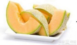 老人吃哈密瓜出汗,老人吃哈密瓜出汗的奇妙体验