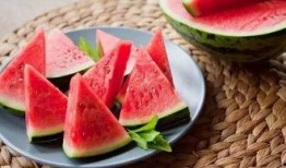 海经贸吃瓜,一场吃瓜群众的狂欢盛宴