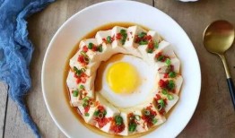 茄瓜蒸鸡蛋几分钟可以吃,美味速成，5分钟轻松上桌