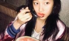 吃瓜镜头,那些被吃瓜镜头捕捉的瞬间