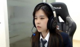 古装主播吃瓜,宫廷秘闻与时尚碰撞的趣味解读