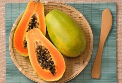 木瓜藤吃瓜,一场味蕾与自然的邂逅