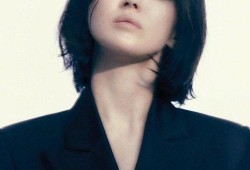 宋慧乔吃瓜眼神图片