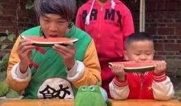 买瓜吃瓜搞笑视频大全集,买瓜吃瓜搞笑视频大盘点