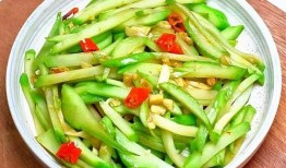 吃炒佛手瓜