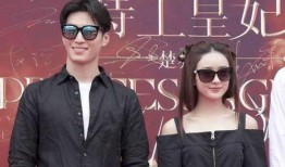 劈叉女星吃大瓜视频,惊人内幕揭秘