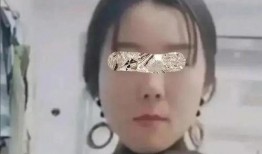 卖衣服吃瓜视频,卖衣服吃瓜视频带你领略潮流风尚