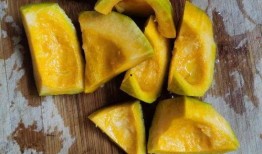 蒸小瓜吃,蒸小瓜，简单美味两不误