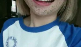 在家憋疯了吃瓜