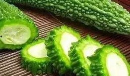 吃瓜能祛湿热吗怎么吃,吃瓜祛湿热，这样做最有效