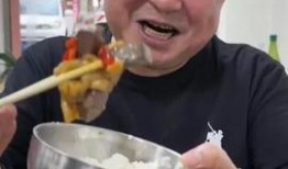 吃瓜穷嗨饭老是哽为什么,哽咽背后的生活滋味